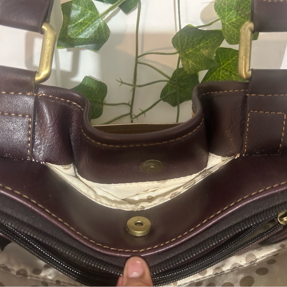 Y2K Brown and Tan Women's Shoulder Bag With Pockets - Picture 8 of 8
